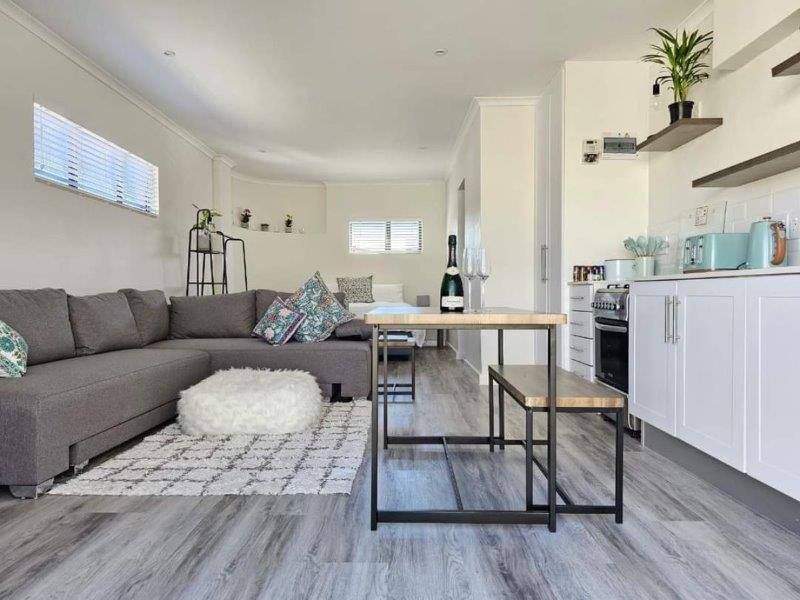 Corner Cottage interior
